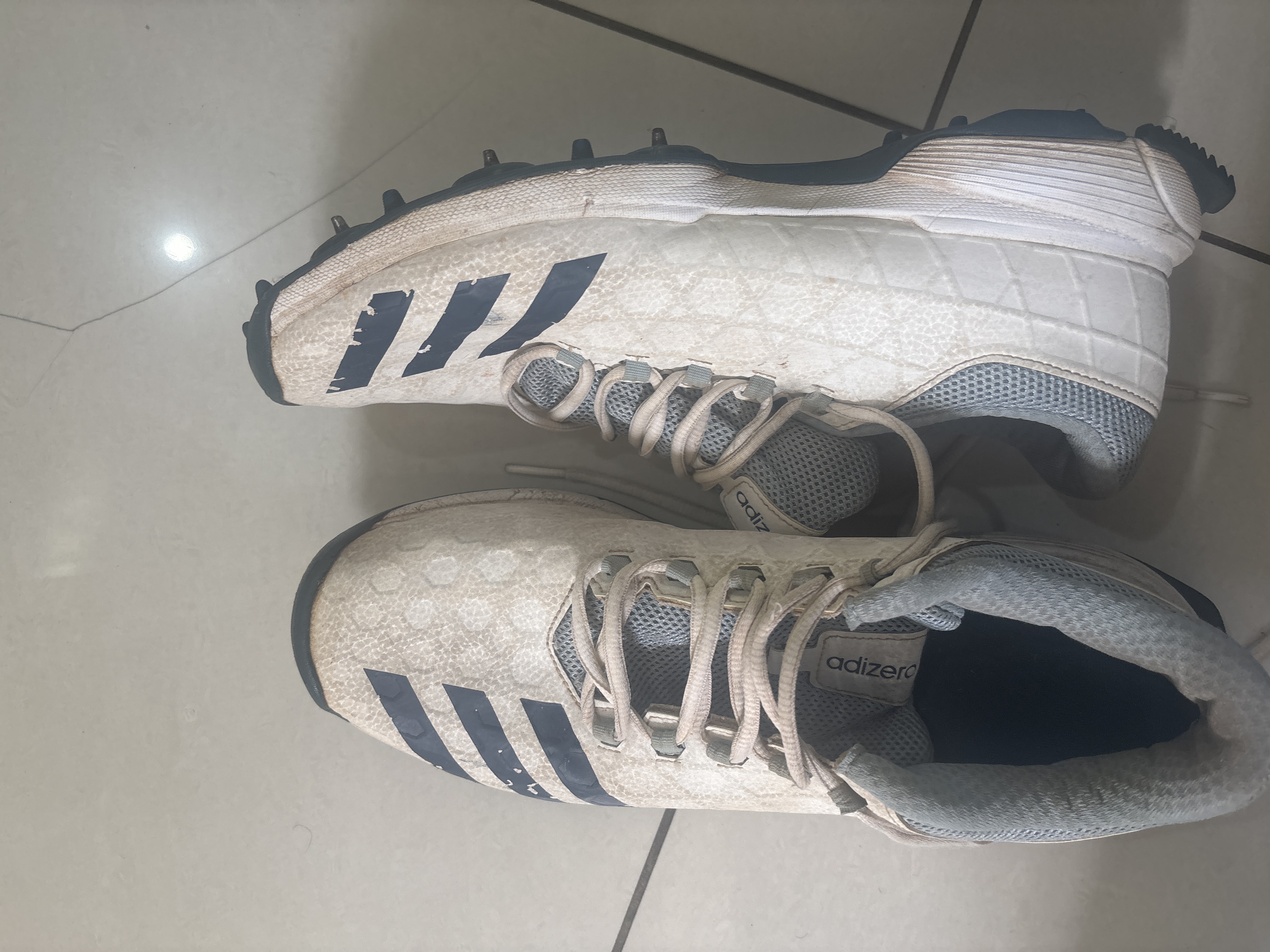 Adidas Adizero cricket spikes